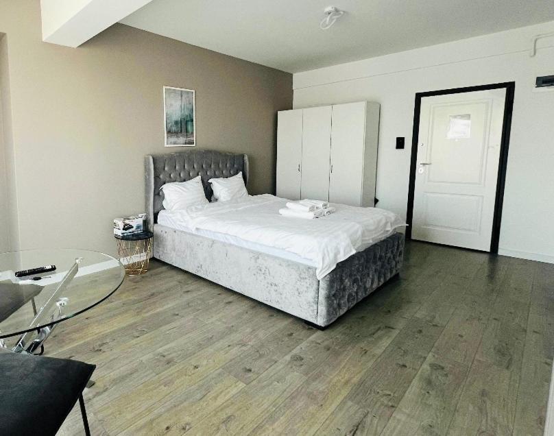 Coresi 1 Apartament